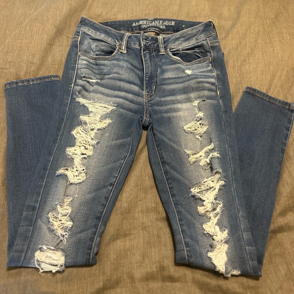 American Eagle Outfitters Women's Ripped Blue Skinny Jeans